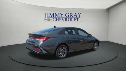 Amazon Gray 2024 Hyundai ELANTRA SEL