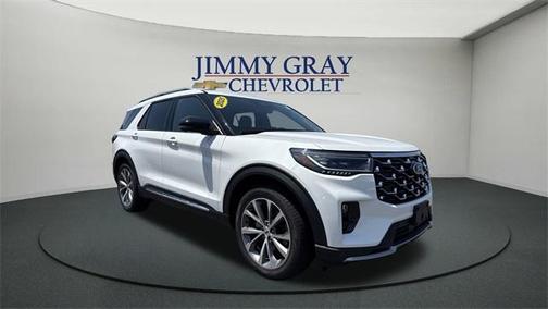 2025 Ford Explorer Platinum