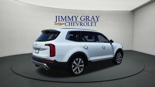 Glacial White Pearl 2022 Kia Telluride EX