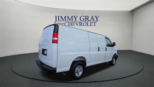 2025 Chevrolet Express 2500 Work Van