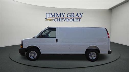 2025 Chevrolet Express 2500 Work Van