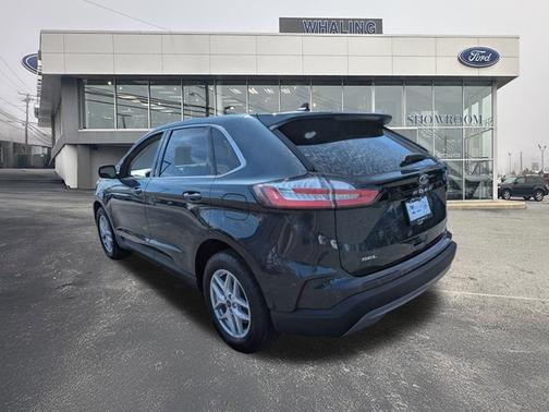 2022 Ford Edge 