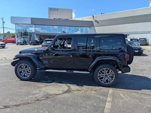 2024 Jeep Wrangler HIGH ALTITUDE