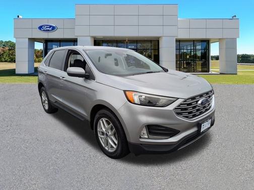 2022 Ford Edge 
