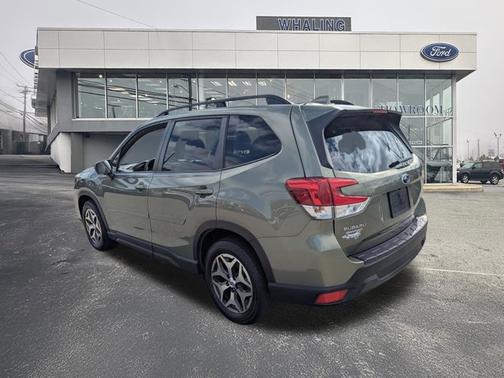 2021 Subaru Forester PREMIUM