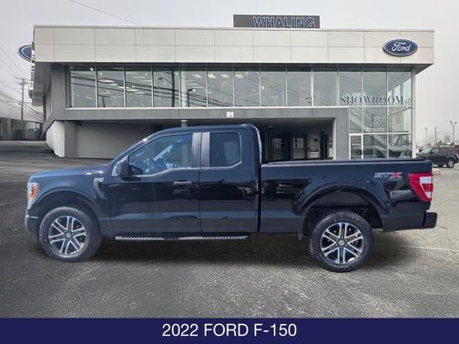AGATE BLACK METALLIC 2022 Ford F-150