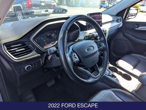 2022 Ford Escape SEL
