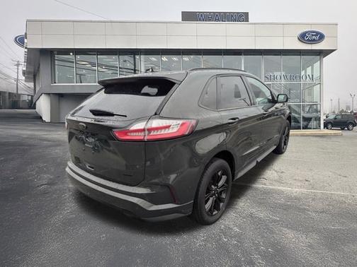 2023 Ford Edge SE
