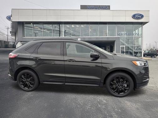2023 Ford Edge SE