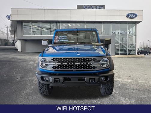 VELOCITY BLUE METALLIC 2025 Ford Bronco BADLANDS