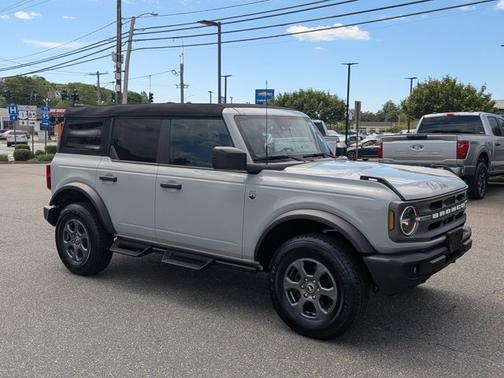 CACTUS GRAY 2023 Ford Bronco