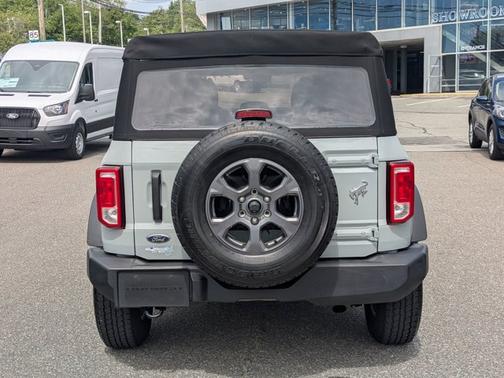 CACTUS GRAY 2023 Ford Bronco