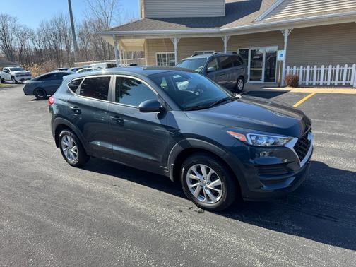 2020 Hyundai TUCSON SE