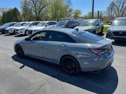 2022 Hyundai ELANTRA N-Line