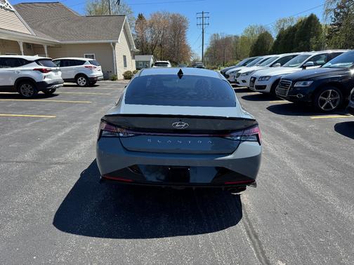 2022 Hyundai ELANTRA N-Line
