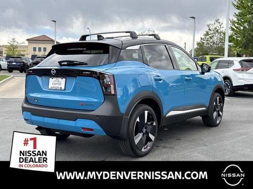 2t Ice Blk Roof 2026 Nissan Kicks SR