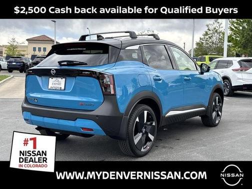 2t Ice Blk Roof 2026 Nissan Kicks SR