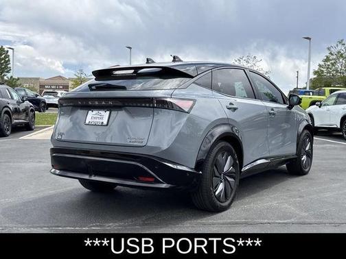 Boulder Gray Pearl 2023 Nissan ARIYA PLATINUM+