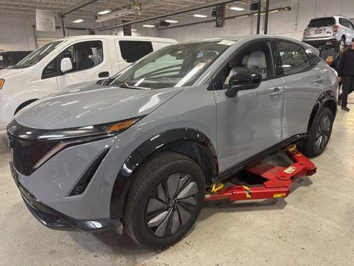 2024 Nissan ARIYA ENGAGE