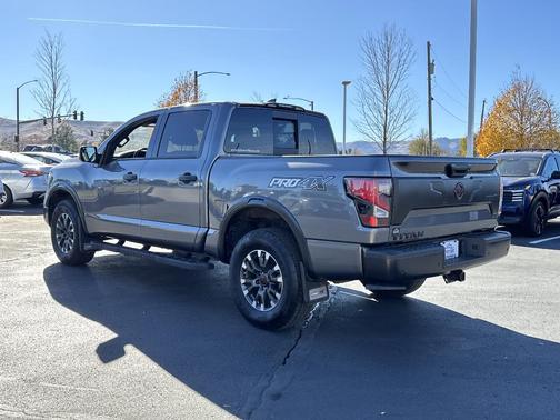 2024 Nissan Titan PRO-4X