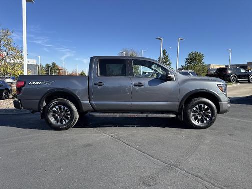 2024 Nissan Titan PRO-4X