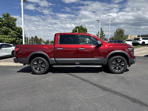2024 Nissan Titan Platinum Reserve