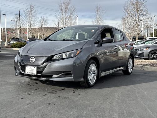 2024 Nissan Leaf S