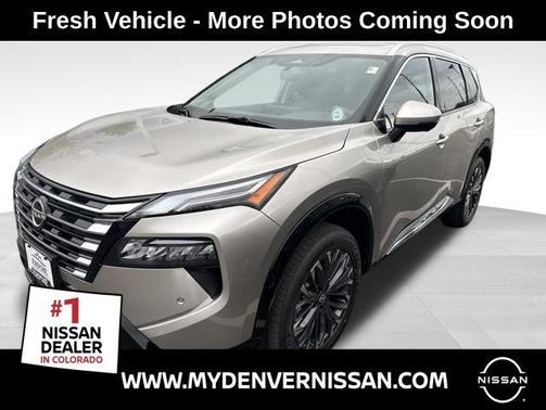 Champagne Silve 2026 Nissan Rogue Platinum