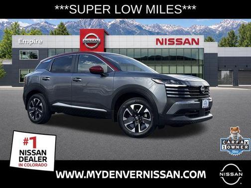 2t Gun Red Roof 2025 Nissan Kicks SV