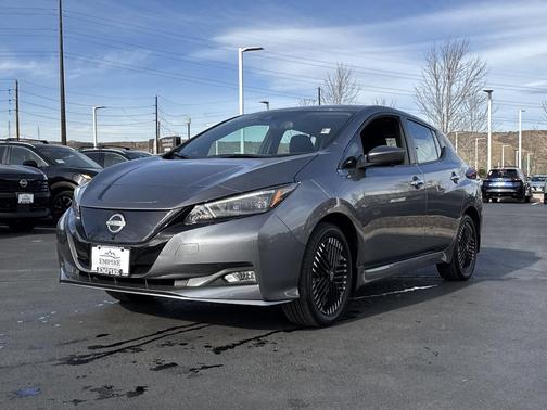 2024 Nissan Leaf SV PLUS