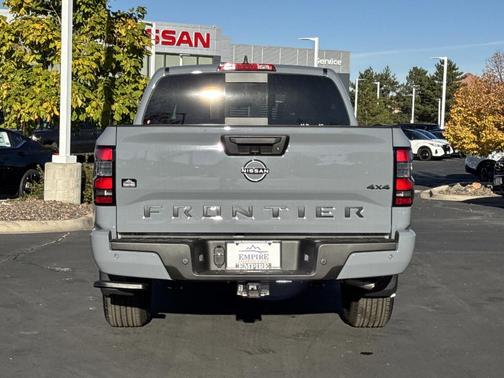2026 Nissan Frontier SV