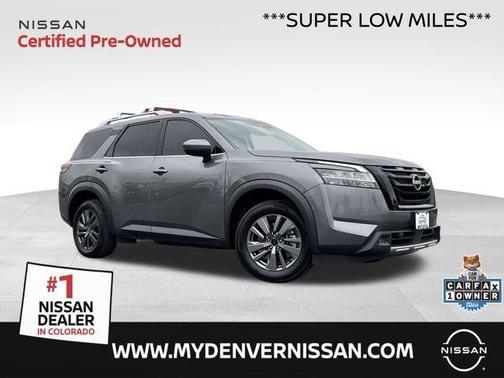 2023 Nissan Pathfinder SL