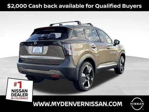 Canyon Bronze M 2026 Nissan Kicks SR