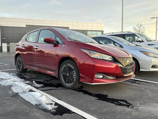 2024 Nissan Leaf SV PLUS