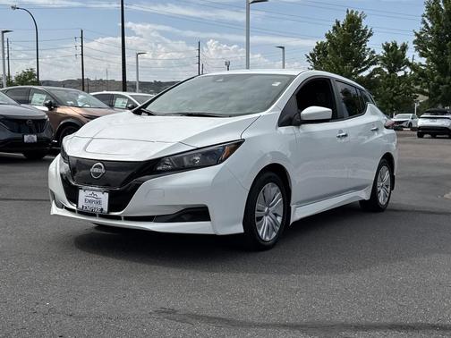 2025 Nissan Leaf S