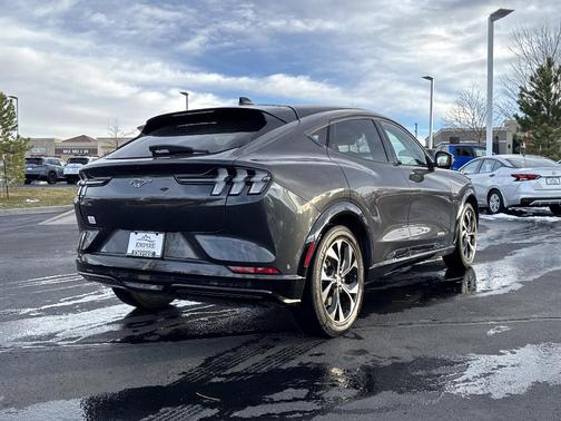 2021 Ford Mustang Mach-E Premium