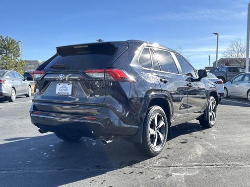 2021 Toyota RAV4 Prime SE