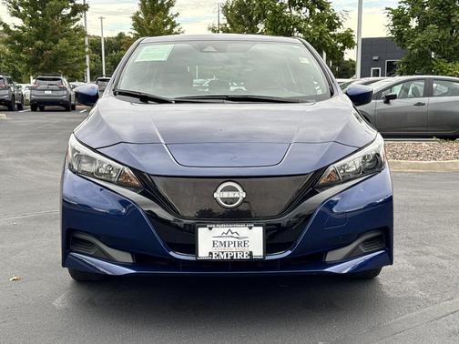 2025 Nissan Leaf S