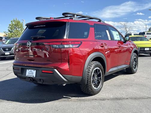 2025 Nissan Pathfinder Rock Creek