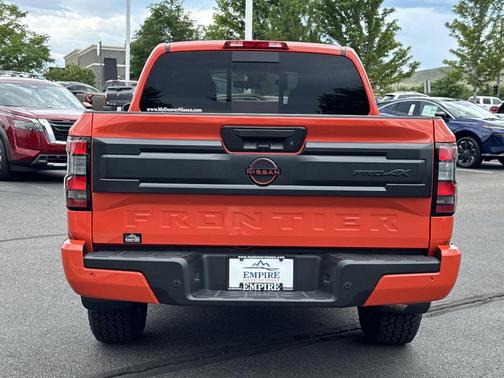 2025 Nissan Frontier PRO-4X