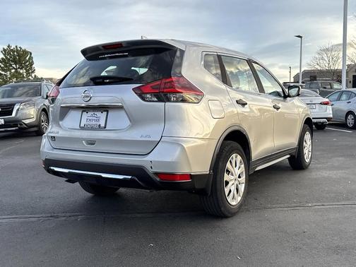 2018 Nissan Rogue S