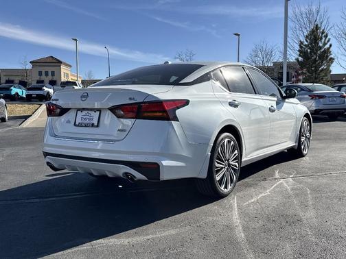 2023 Nissan Altima 2.5 SL