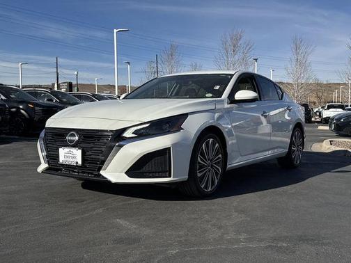 2023 Nissan Altima 2.5 SL