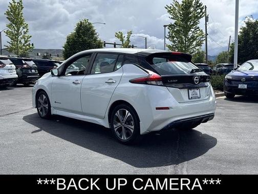 White 2019 Nissan Leaf SV