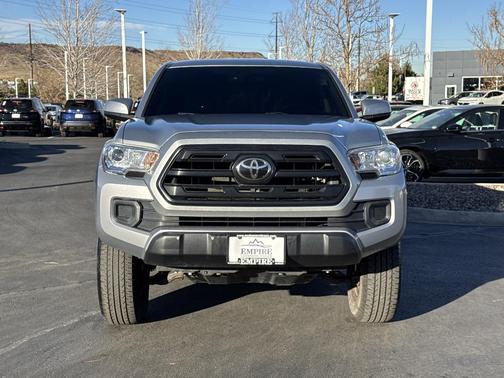 2019 Toyota Tacoma SR