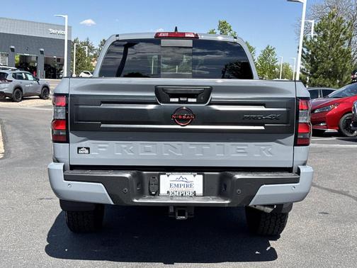 2025 Nissan Frontier PRO-4X