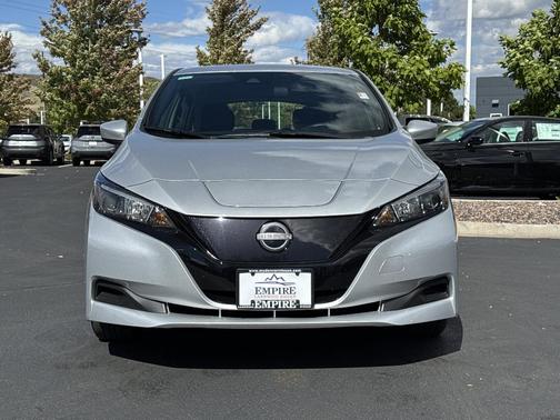 2025 Nissan Leaf S