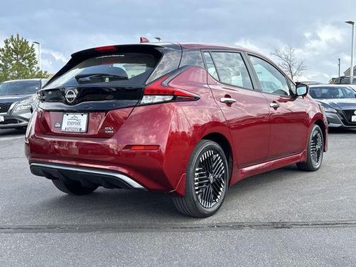 2024 Nissan Leaf SV PLUS