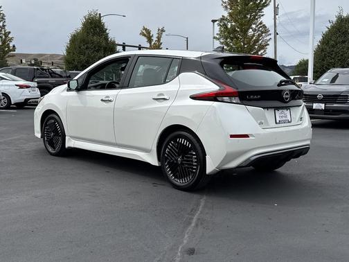 2025 Nissan Leaf SV PLUS