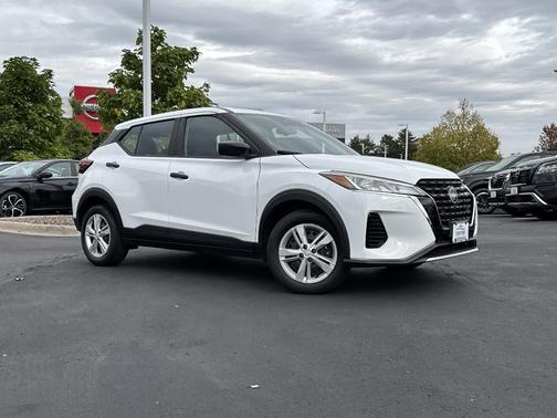 2023 Nissan Kicks S